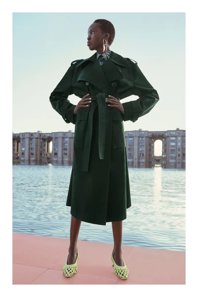 Look 12